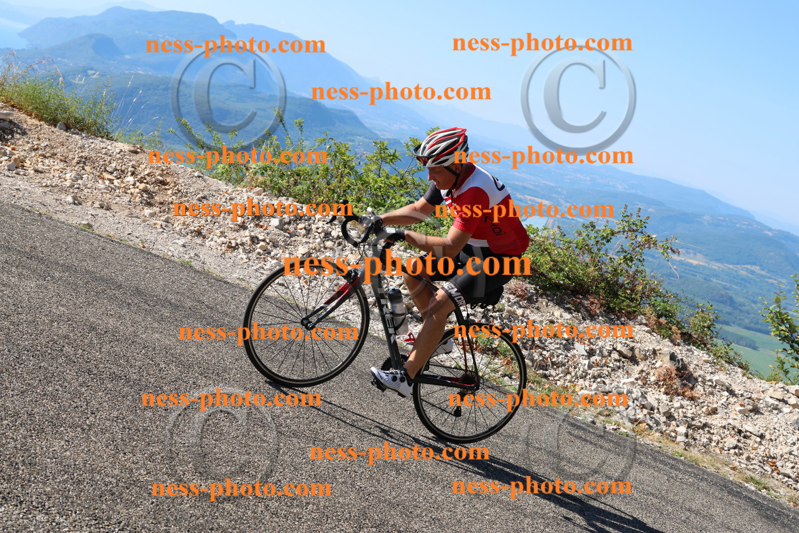 Col du Grand Colombier (1231).JPG