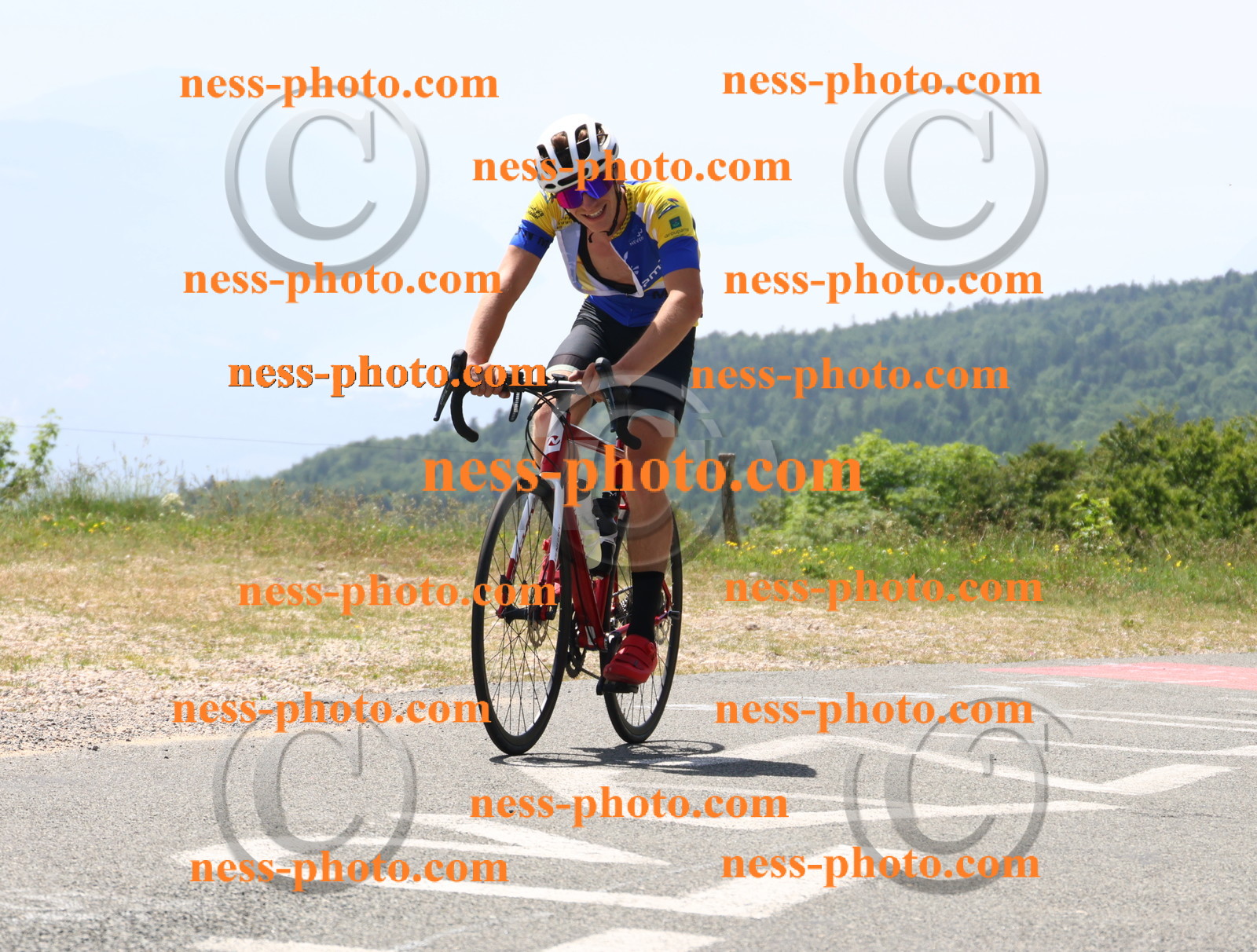 Col du grand Colombier (2362).JPG