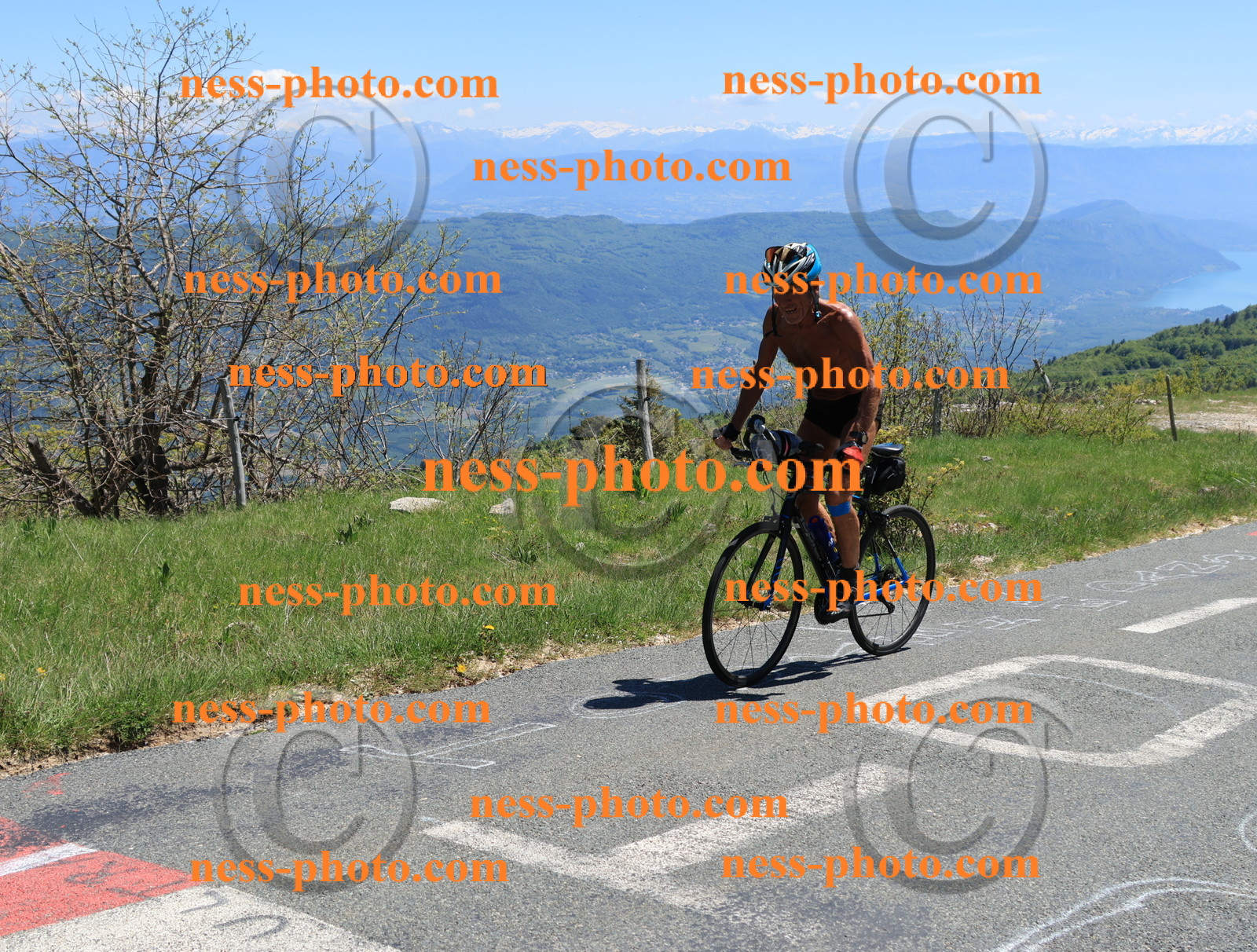 Col du Grand Colombier (469).JPG