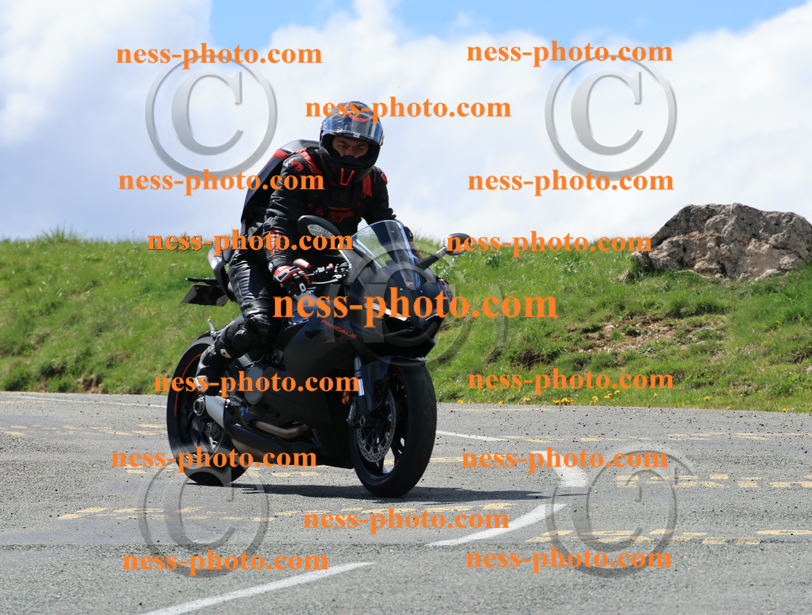 Col du Grand Colombier (170).JPG