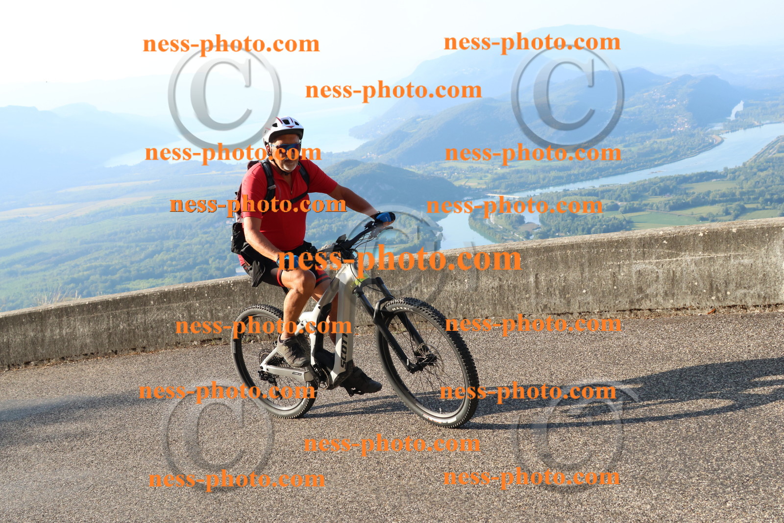 Col du Grand Colombier (255).JPG