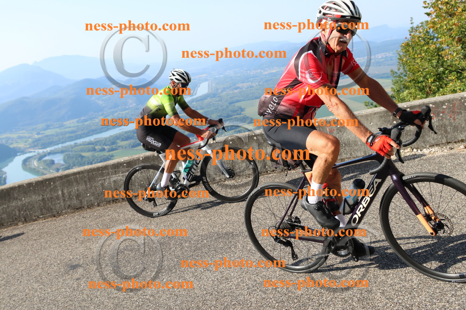 Col du Grand Colombier (1224).JPG