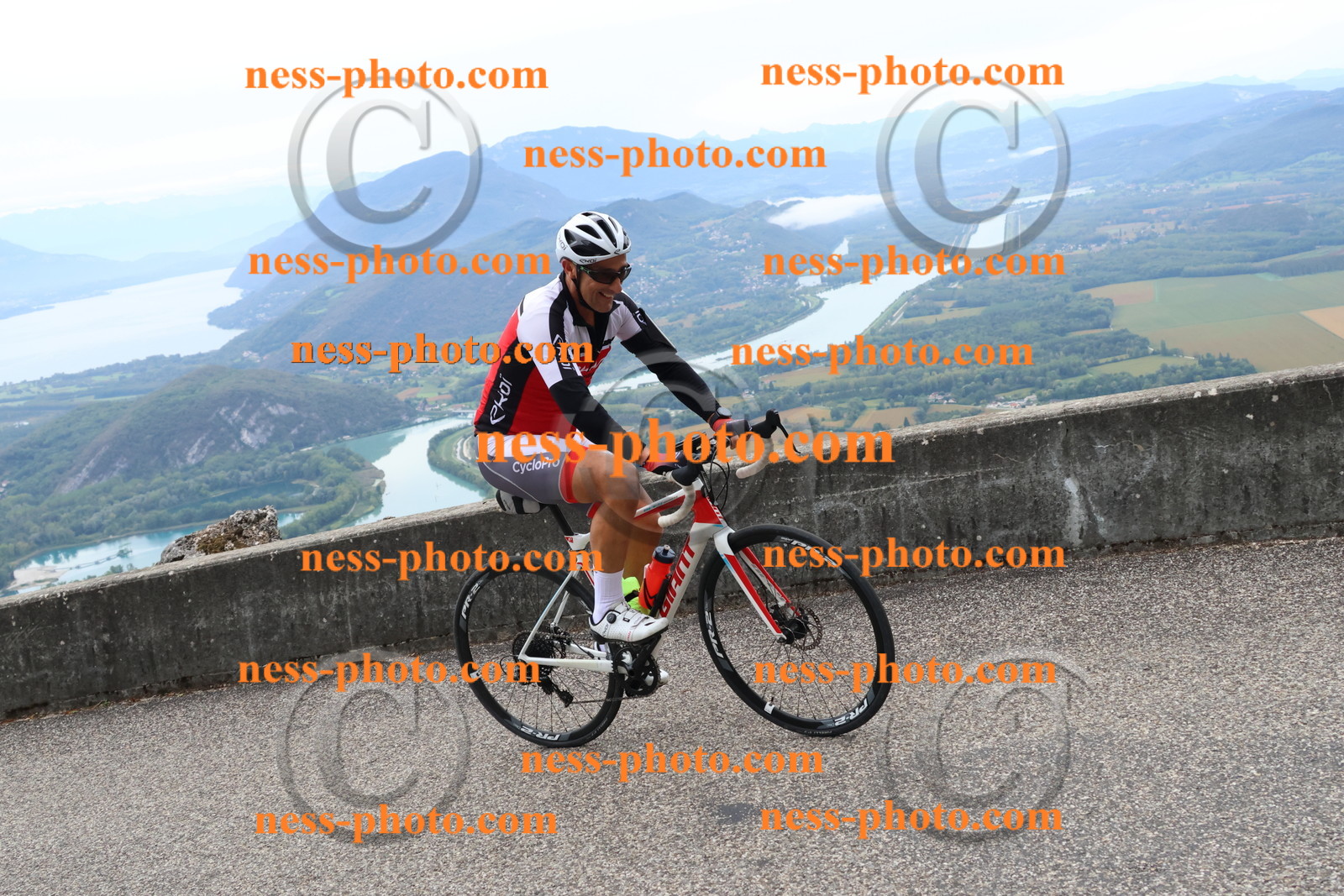 Col du Grand Colombier (859).JPG