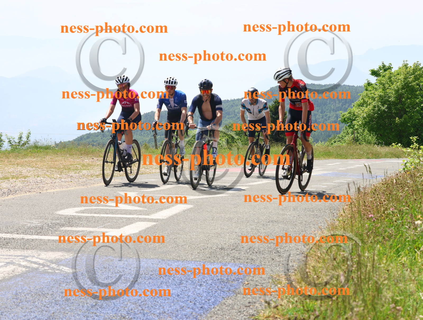 Col du grand Colombier (2422).JPG