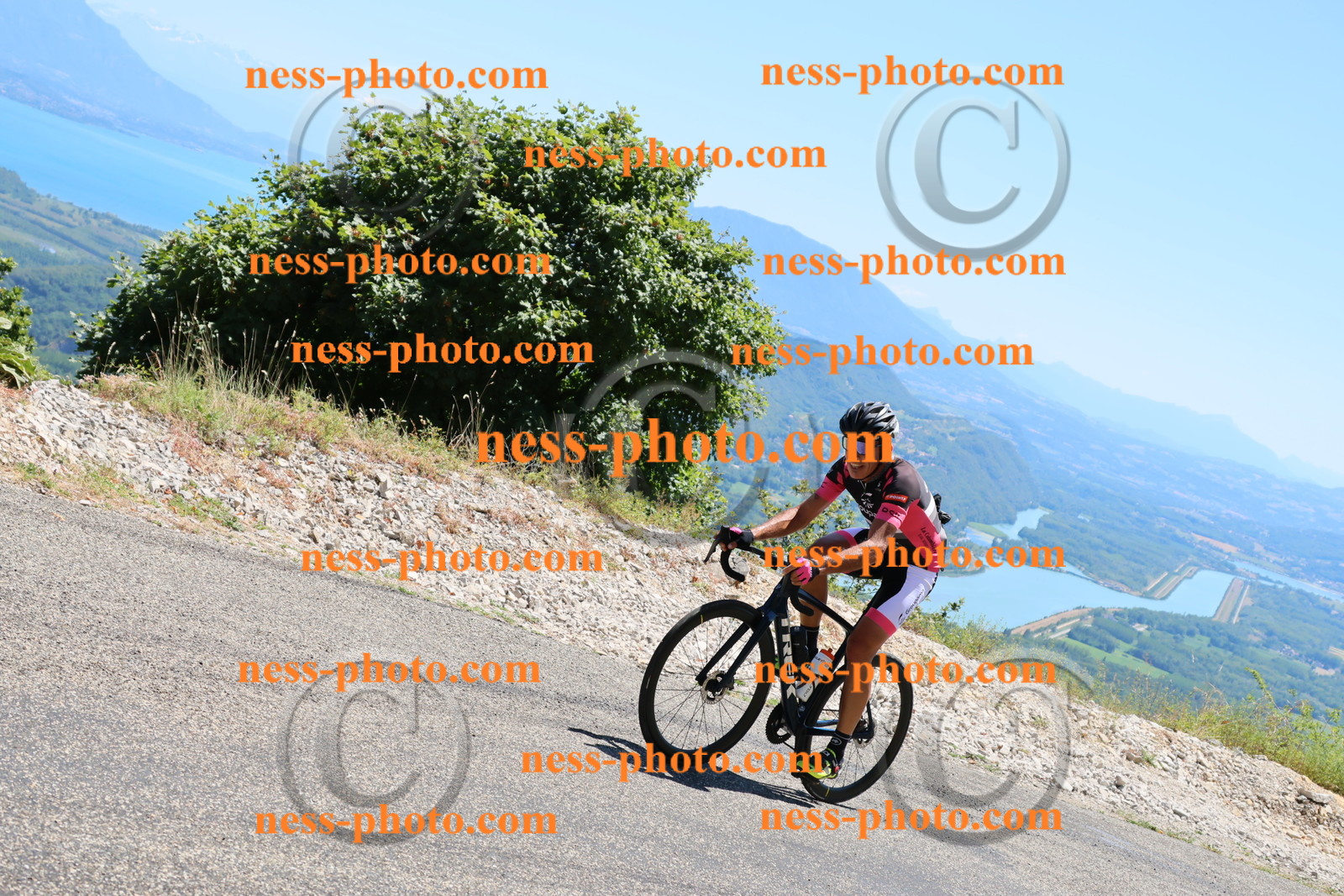 Col du Grand Colombier (328).JPG