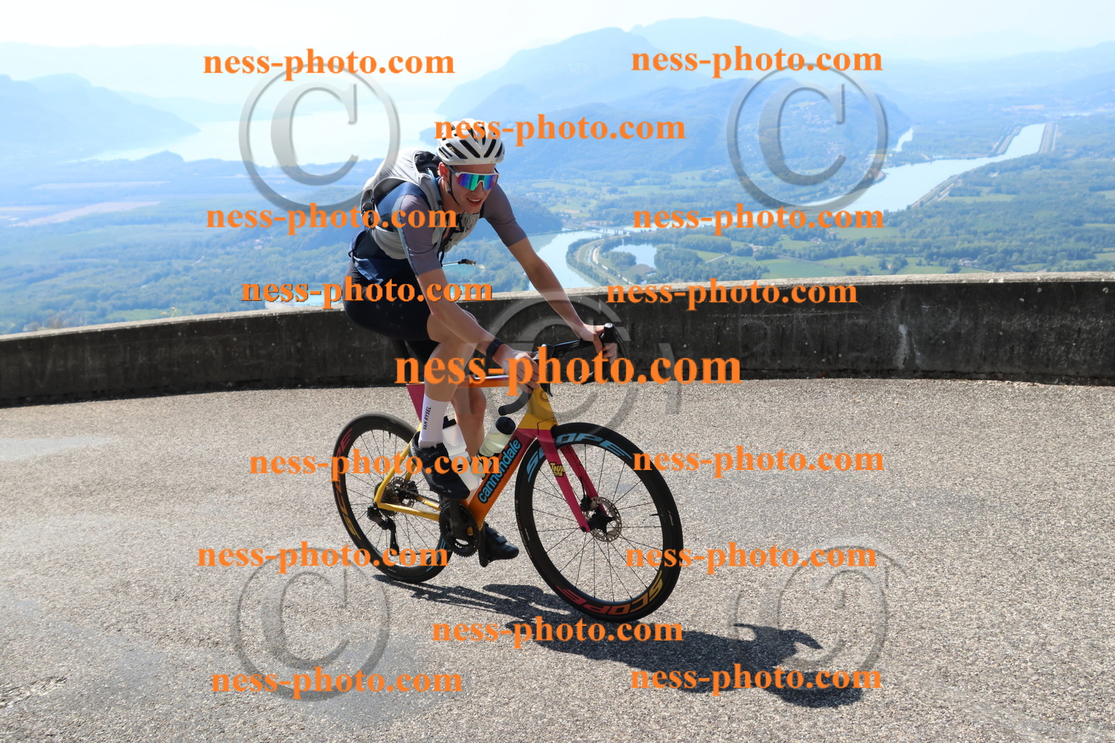 Col du Grand Colombier (263).JPG