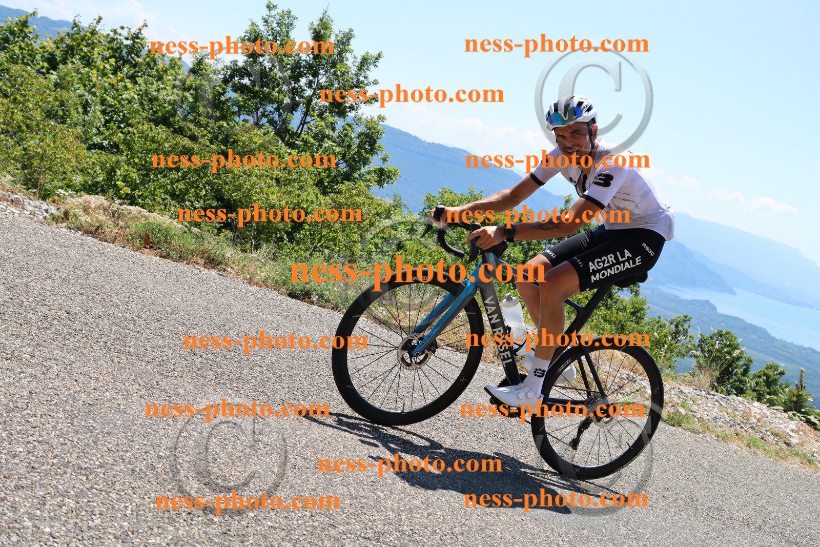 Col du Grand Colombier (516).JPG