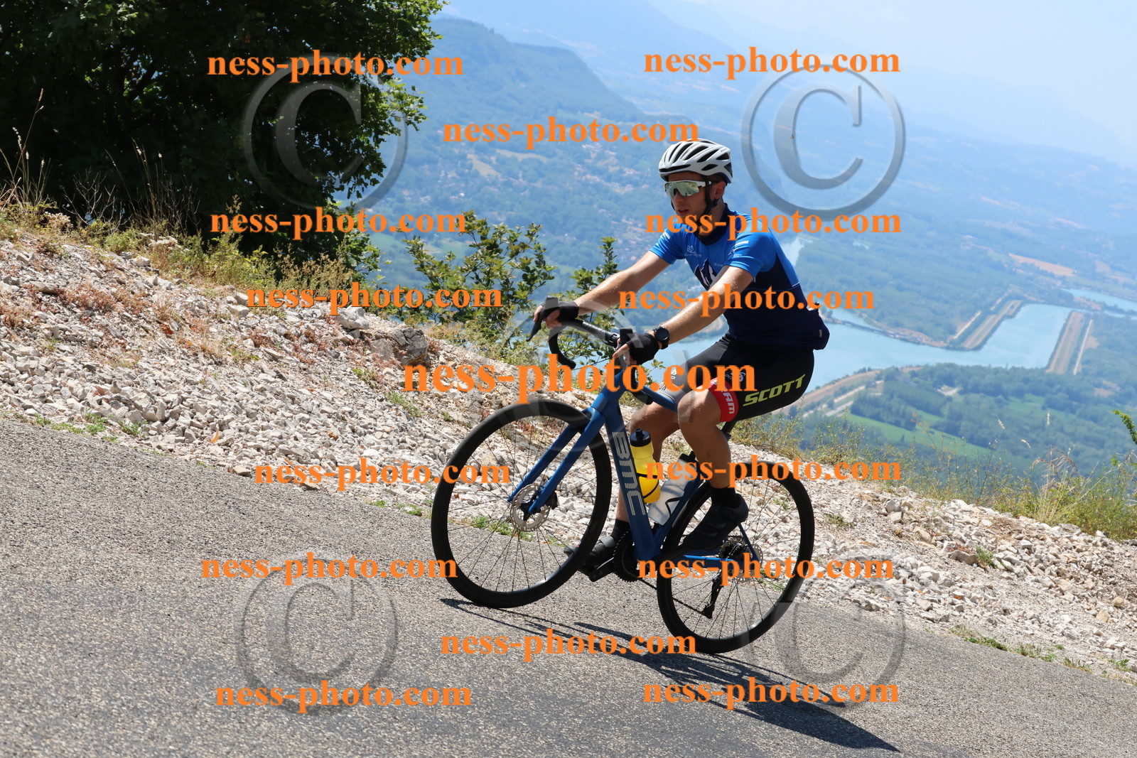 Col du Grand Colombier (471).JPG