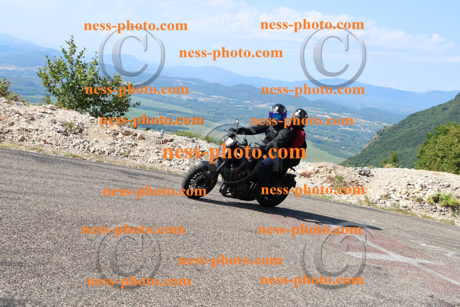 Col du Grand Colombier (32).JPG