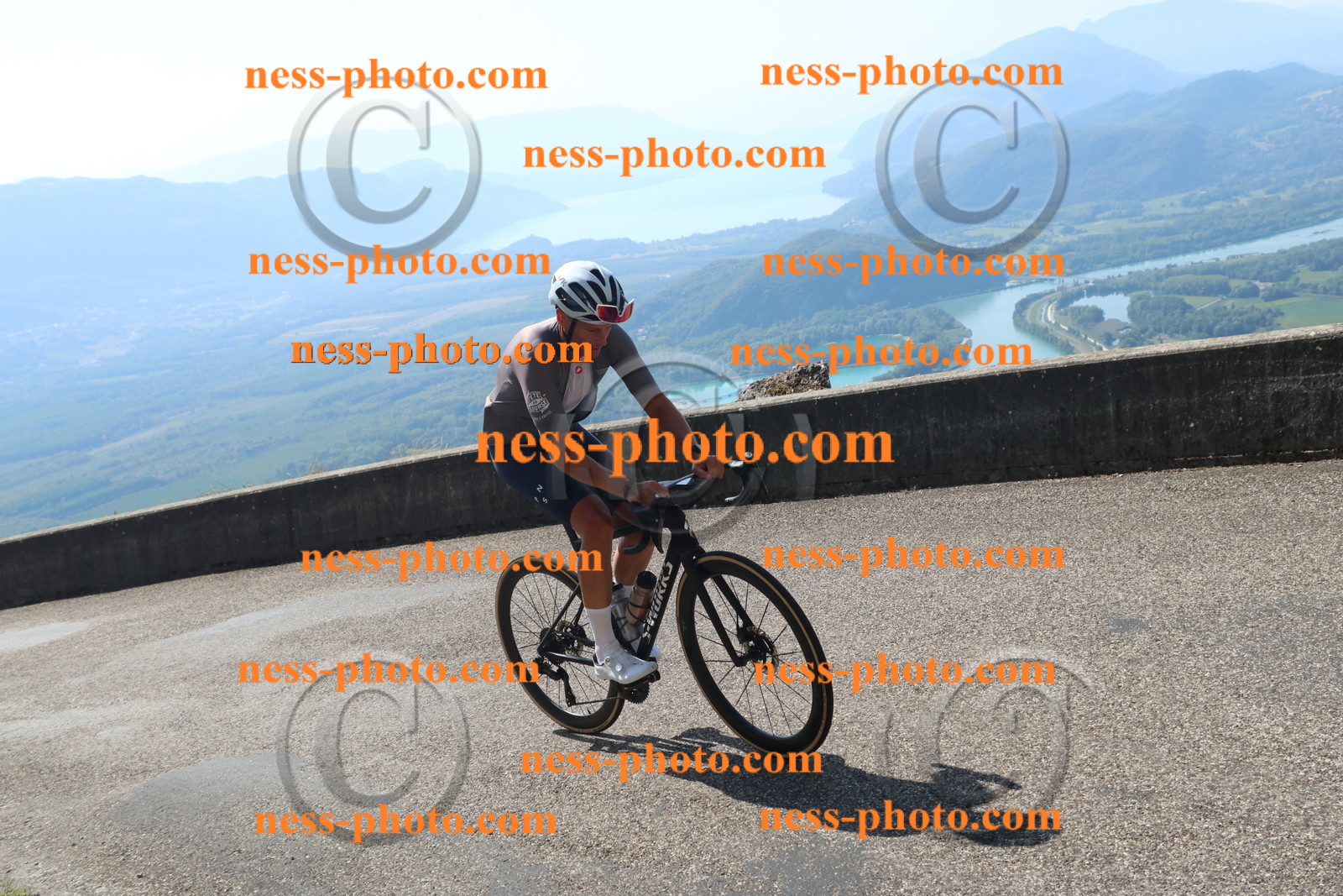 Col du Grand Colombier (3179).JPG