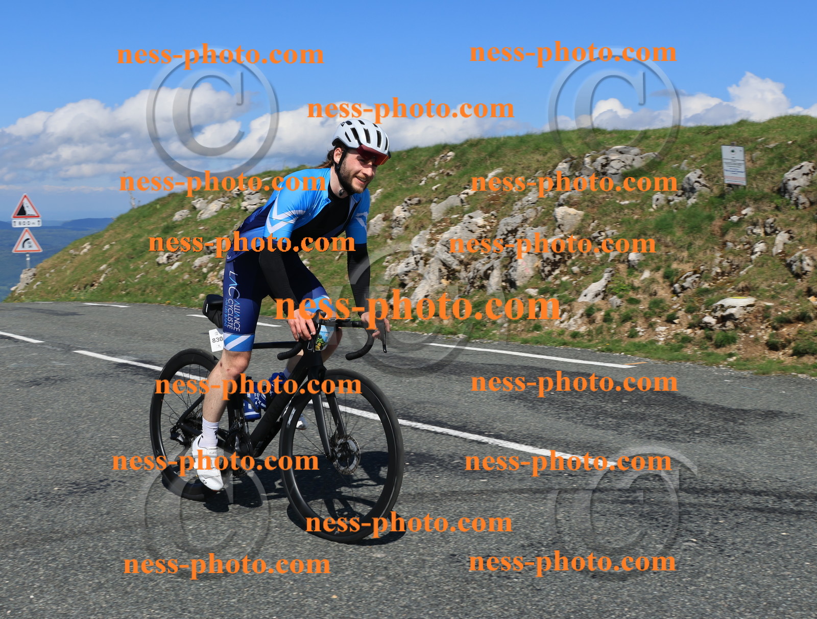 Col du Grand Colombier (151).JPG