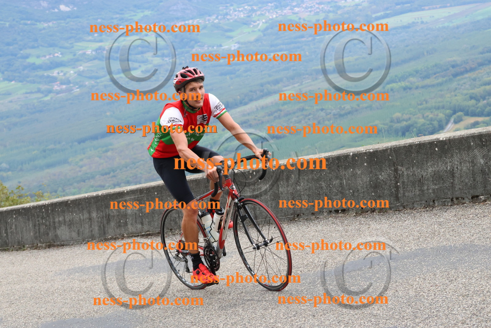 Col du Grand Colombier (1200).JPG