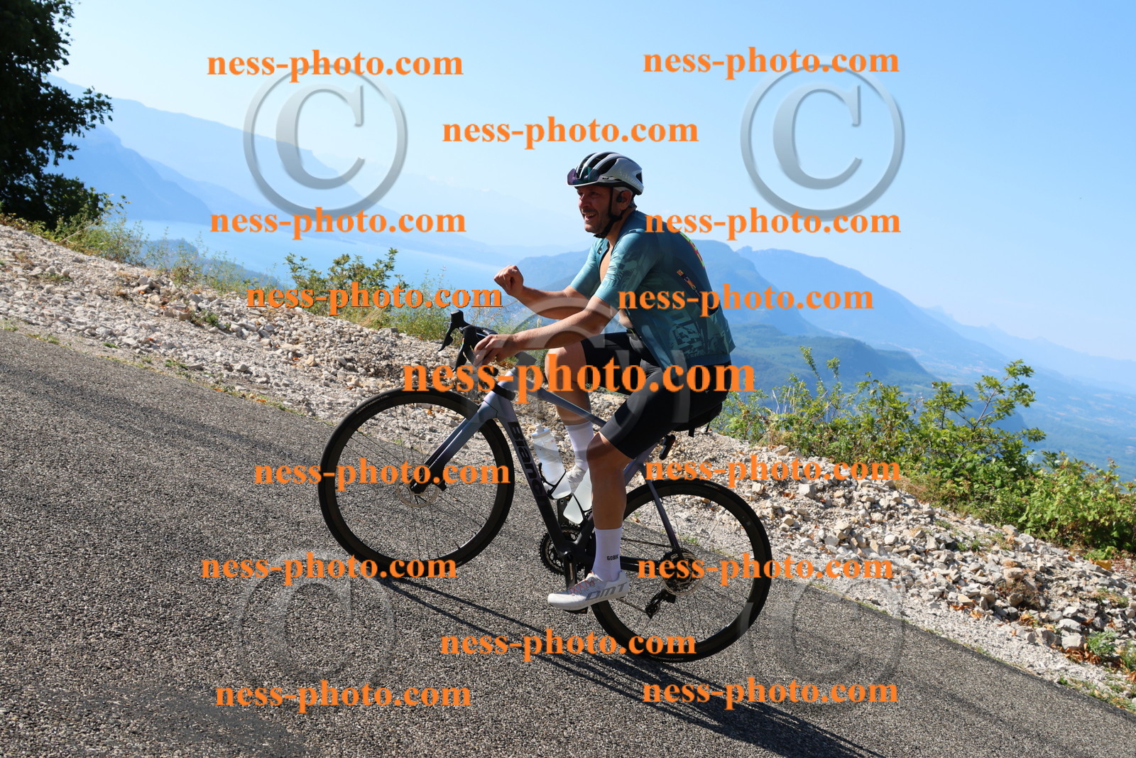 Col du Grand Colombier (939).JPG