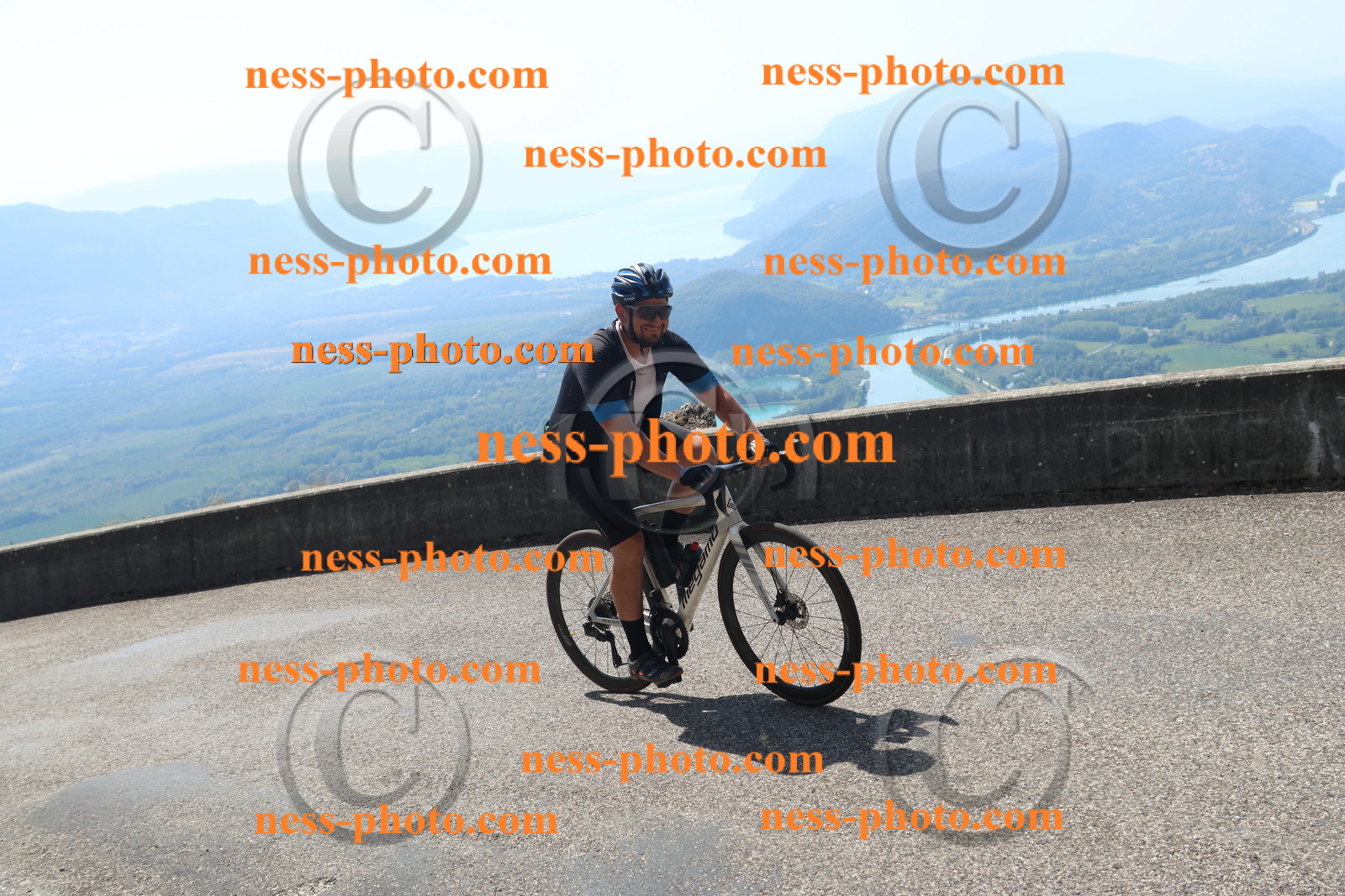 Col du Grand Colombier (3493).JPG