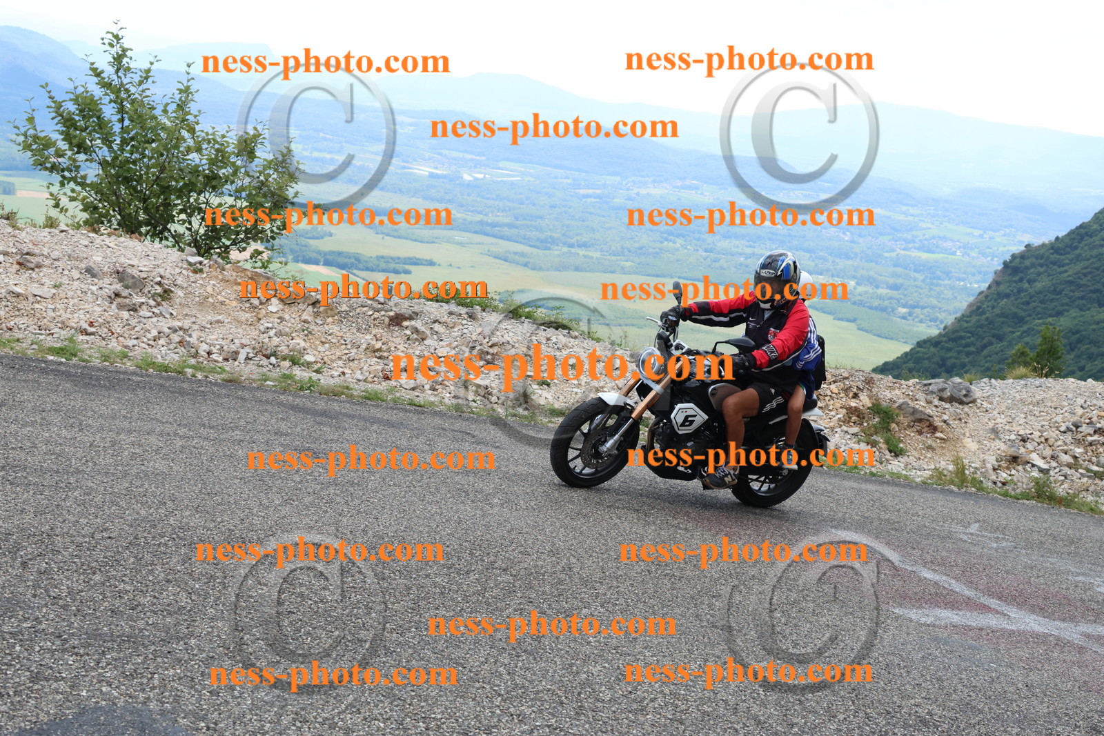 Col du Grand Colombier (173).JPG