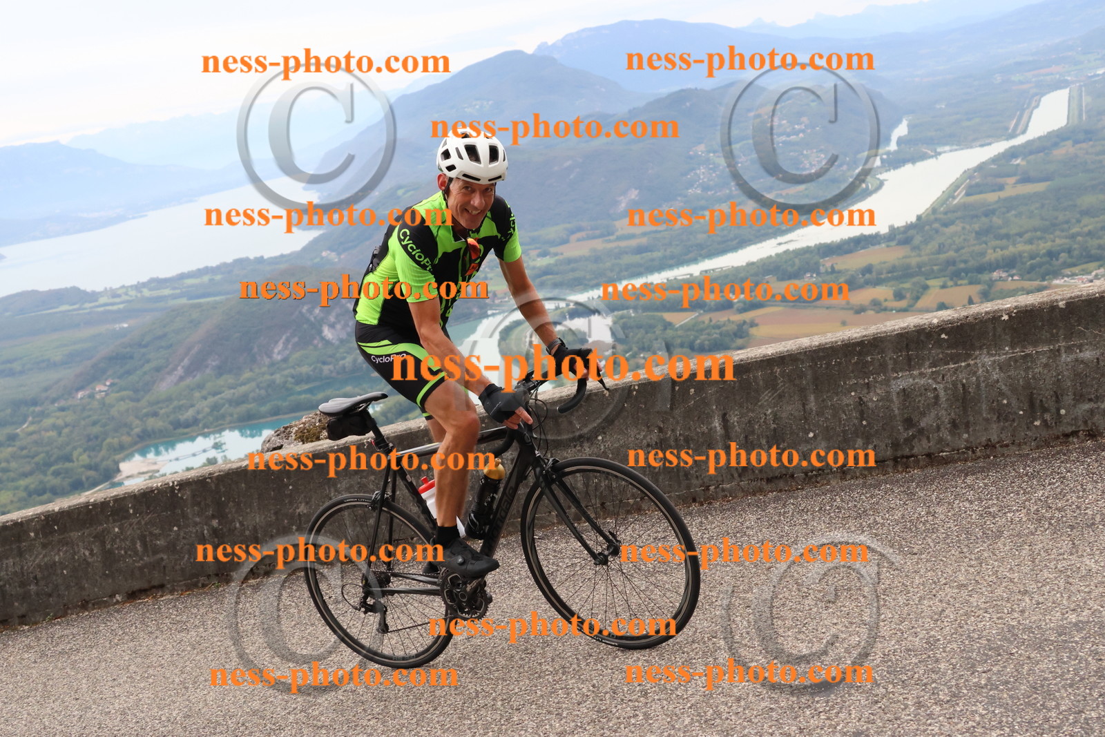 Col du Grand Colombier (184).JPG