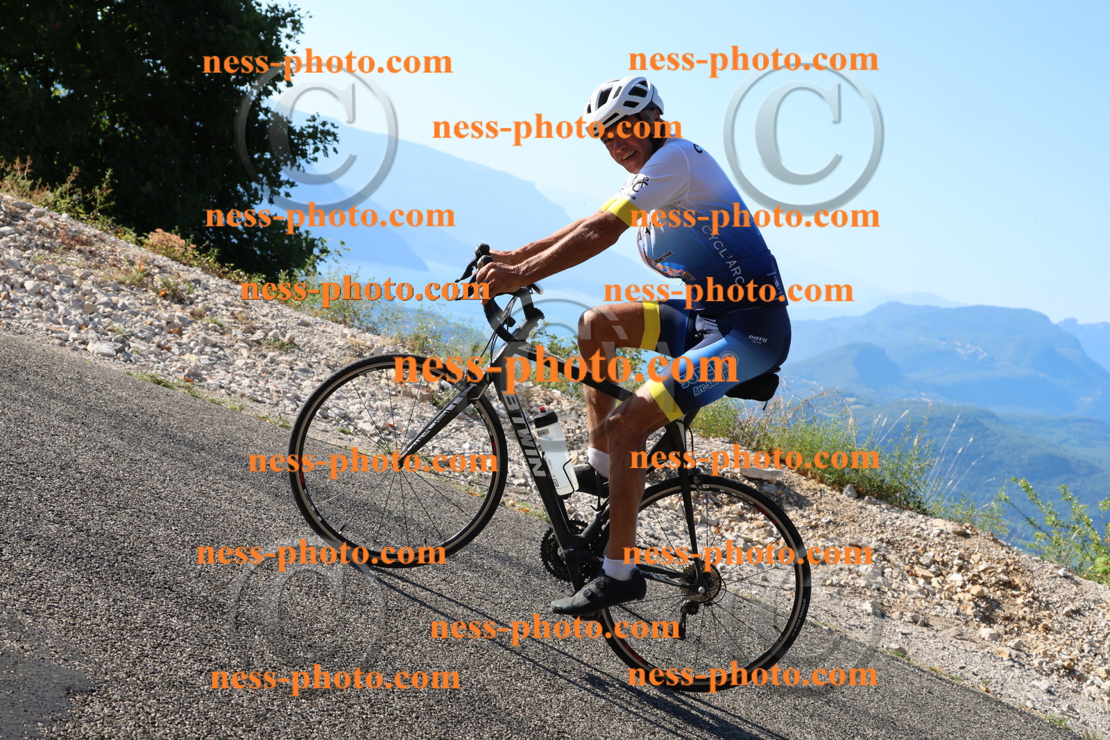 Col du Grand Colombier (541).JPG