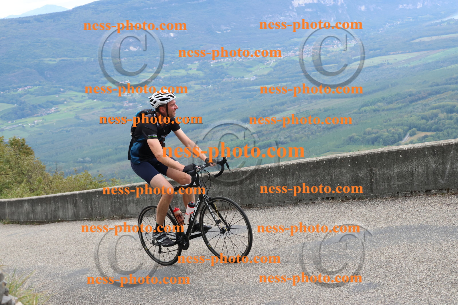Col du Grand Colombier (1126).JPG