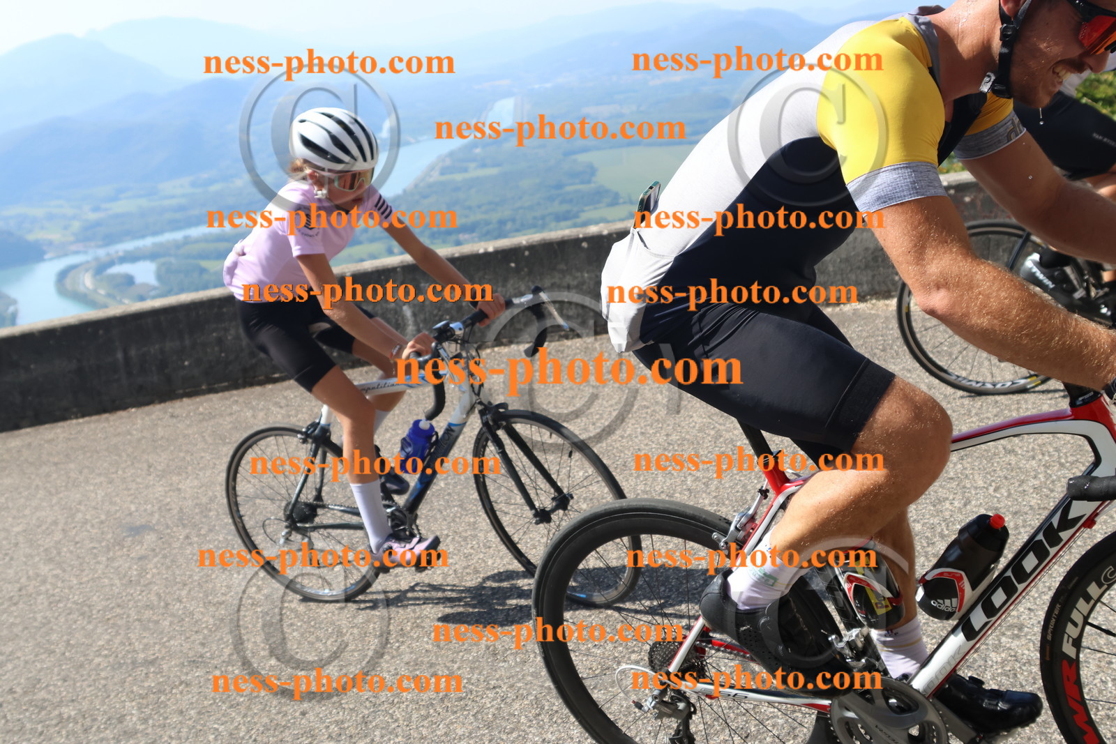 Col du Grand Colombier (3167).JPG