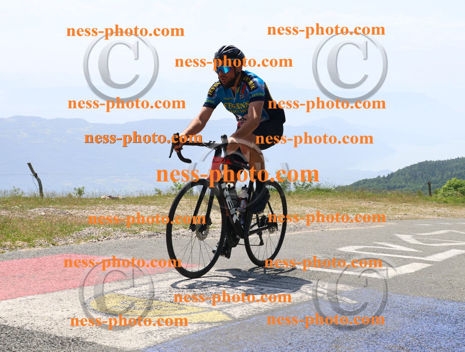 Col du grand Colombier (2315).JPG