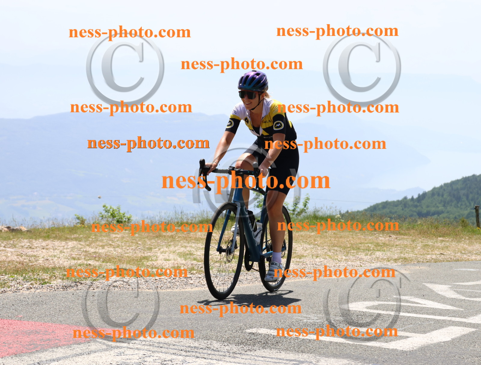 Col du grand Colombier (2727).JPG