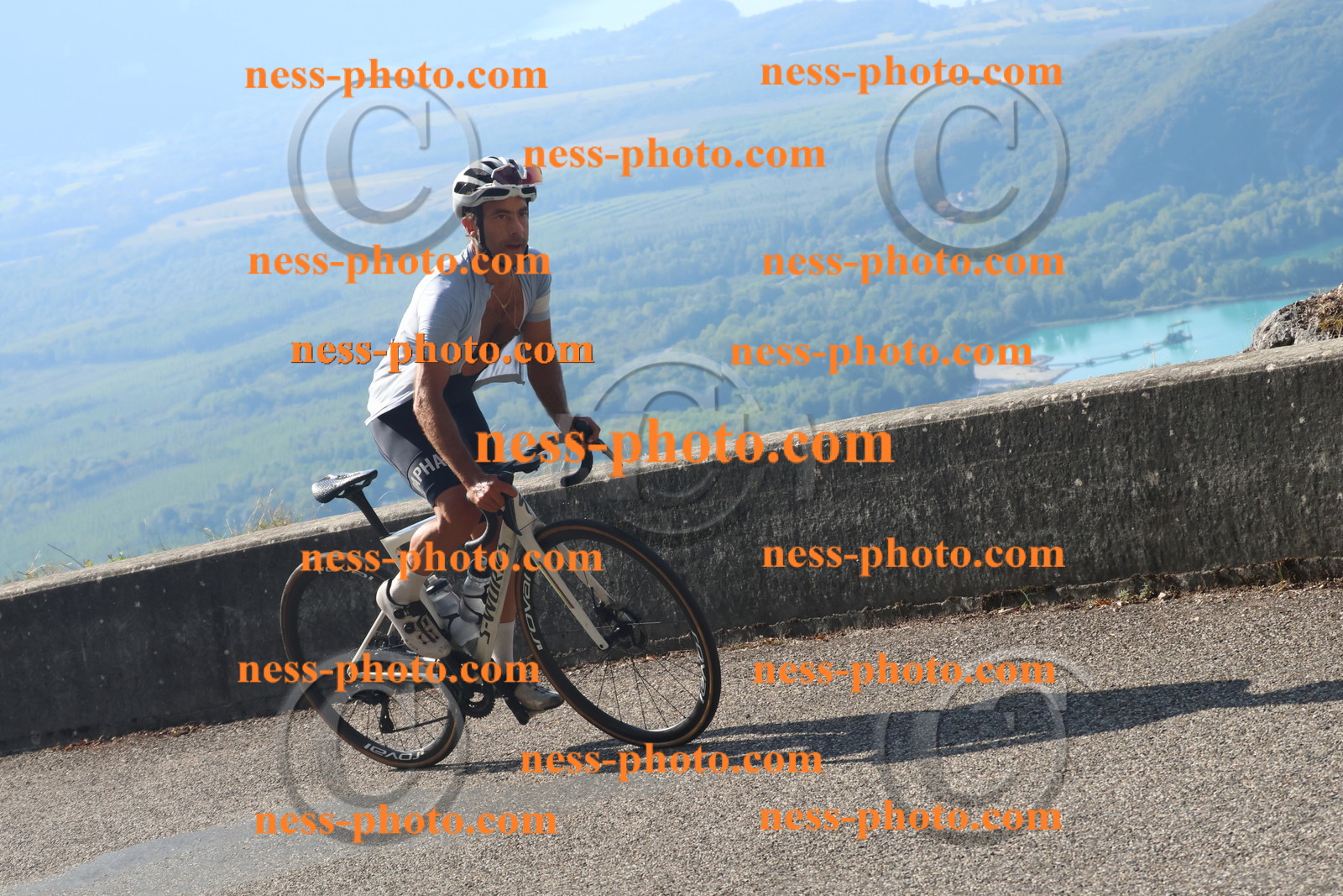 Col du Grand Colombier (1625).JPG