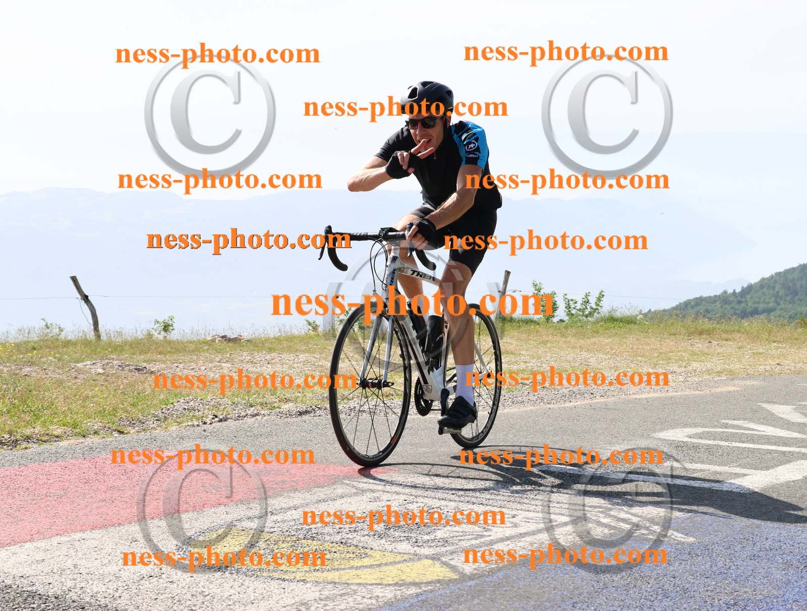 Col du grand Colombier (365).JPG