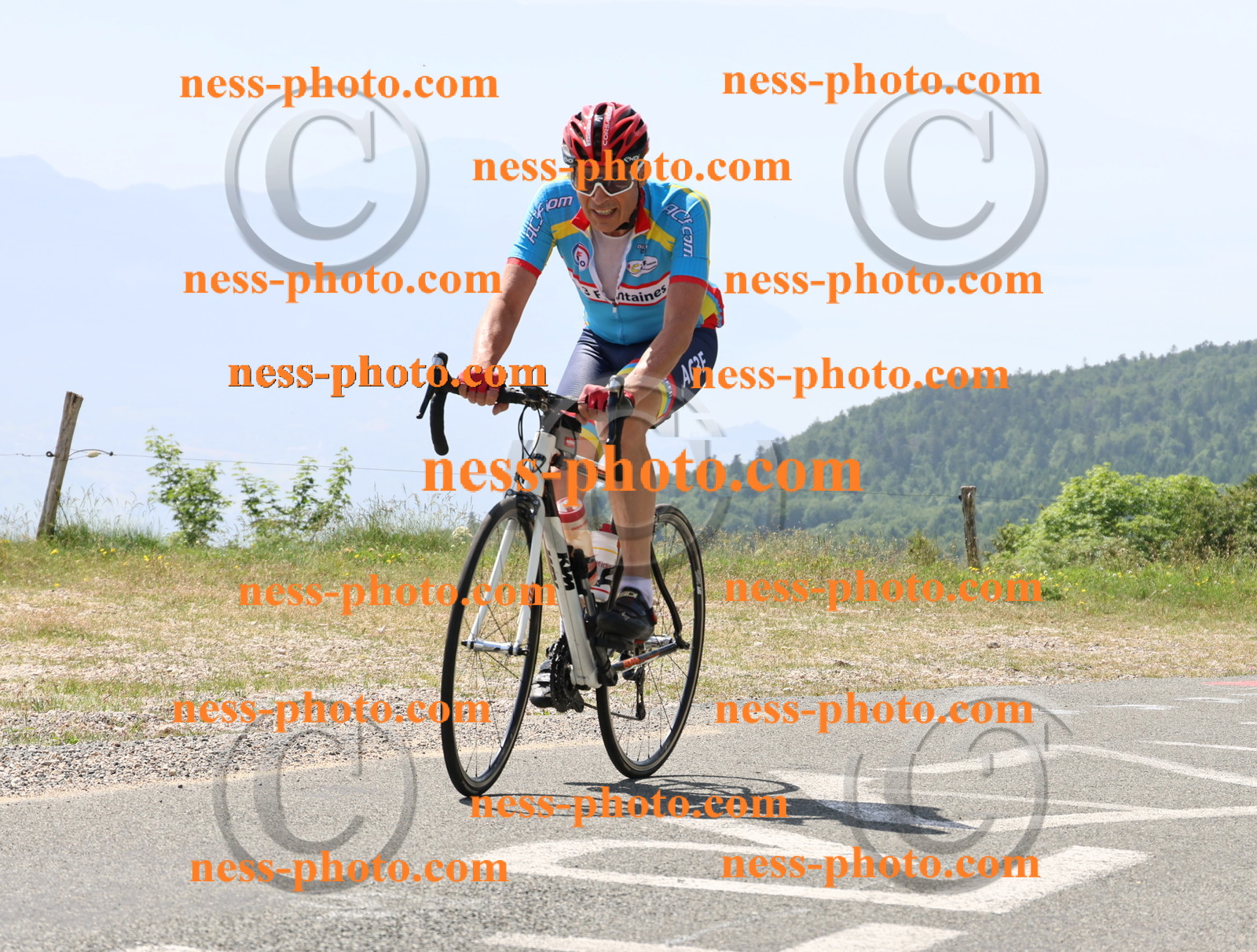 Col du grand Colombier (1611).JPG