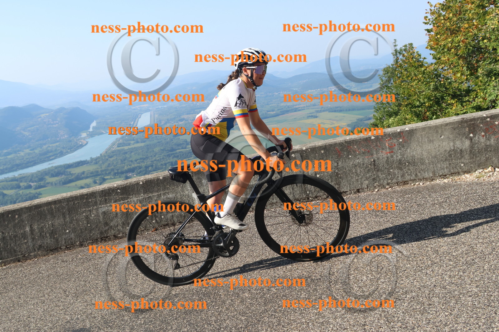 Col du Grand Colombier (1698).JPG