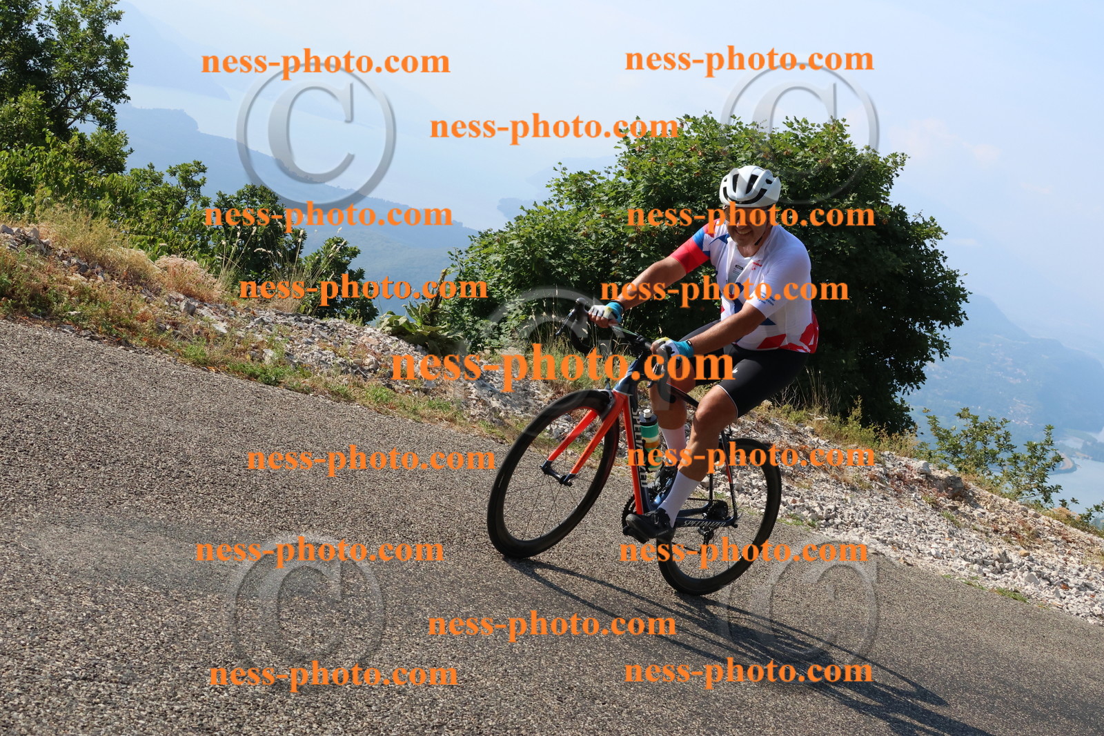 Col du Grand Colombier (129).JPG