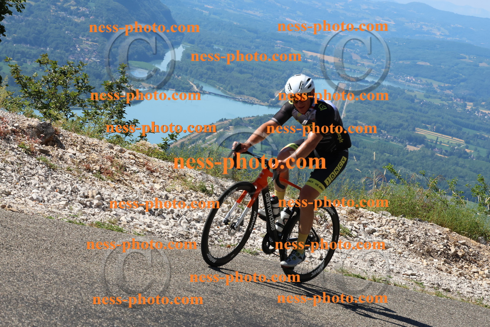 Col du Grand Colombier (260).JPG