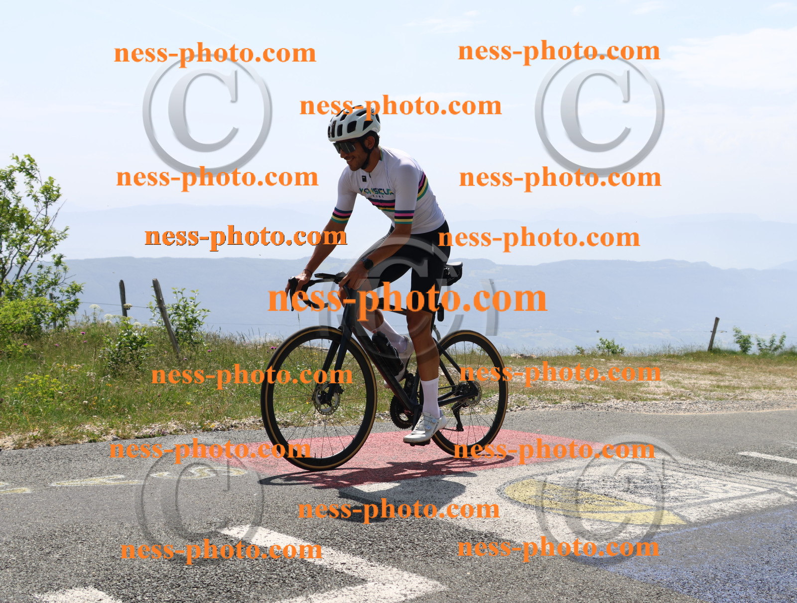 Col du grand Colombier (2122).JPG