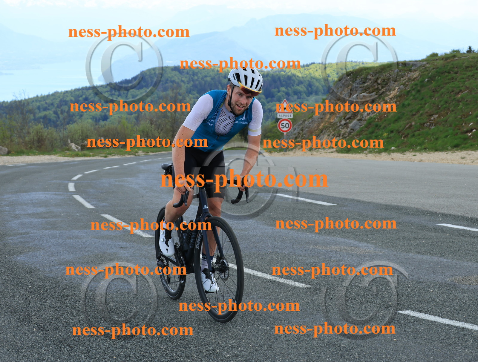 Col du grand Colombier (610).JPG