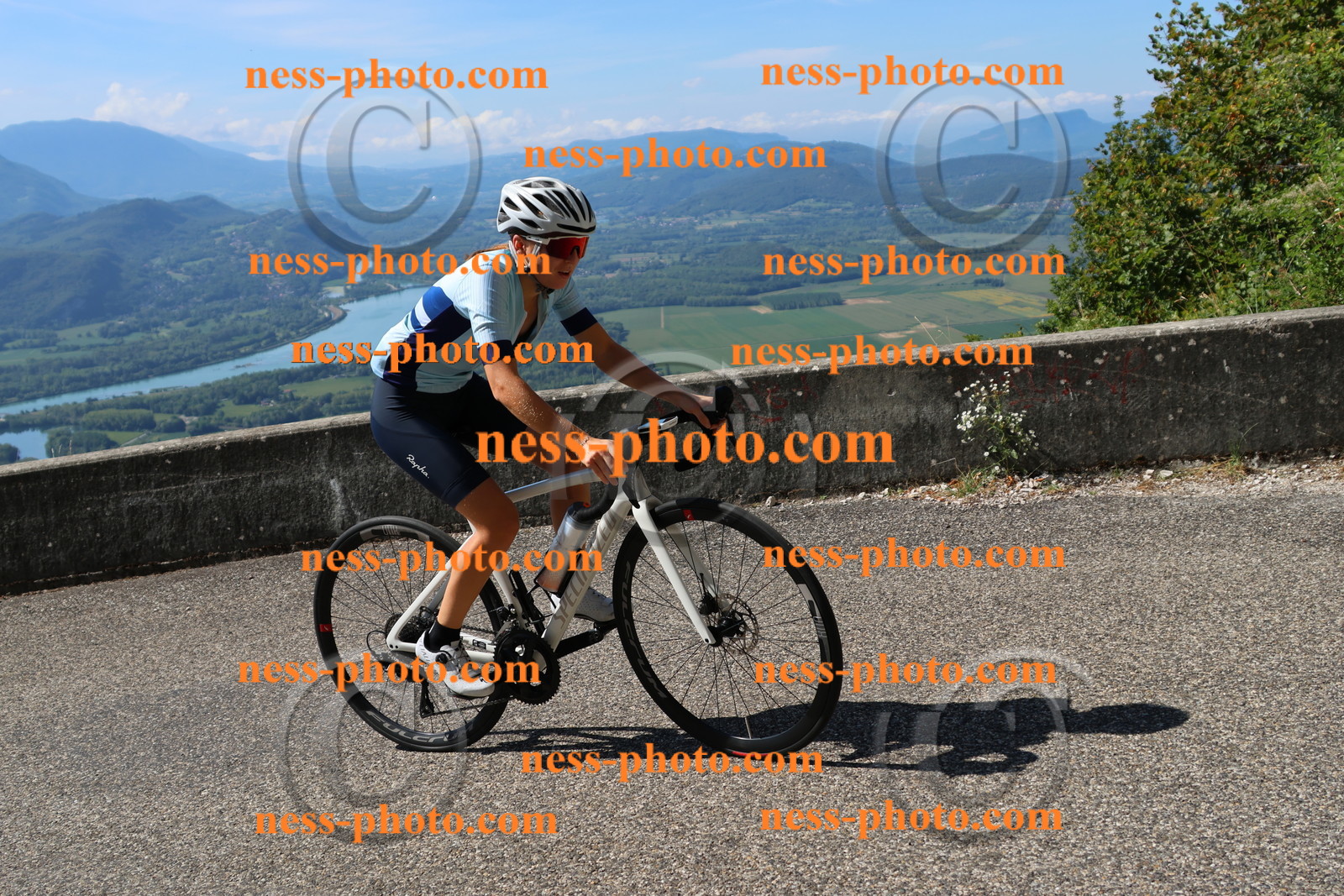 Col du Grand Colombier (134).JPG