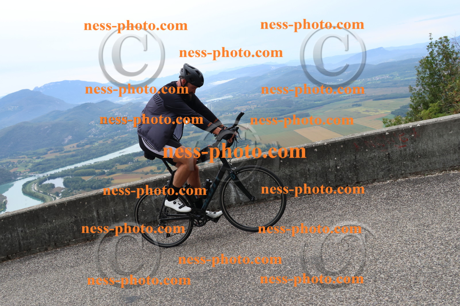 Col du Grand Colombier (1522).JPG