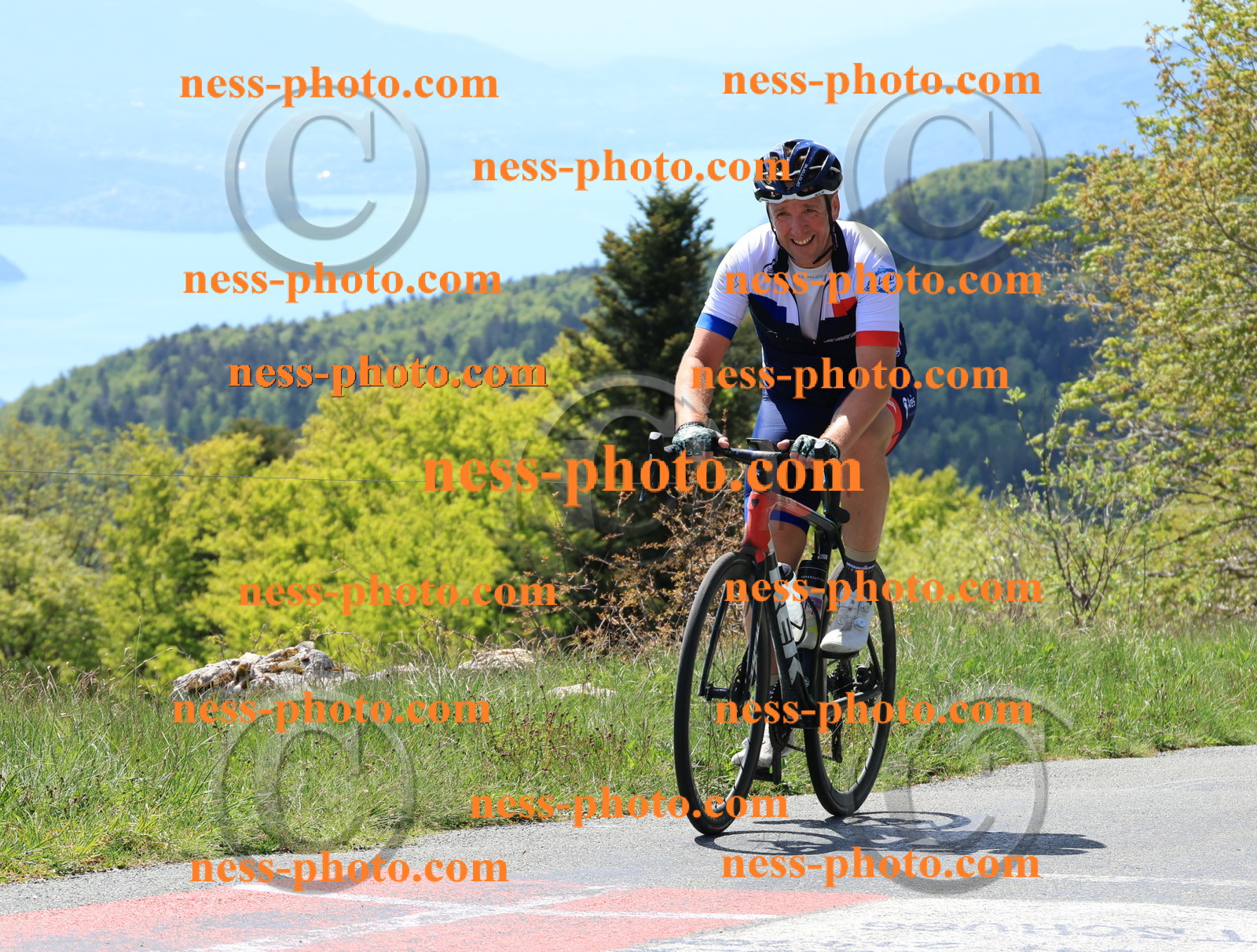 Col du Grand Colombier (104).JPG