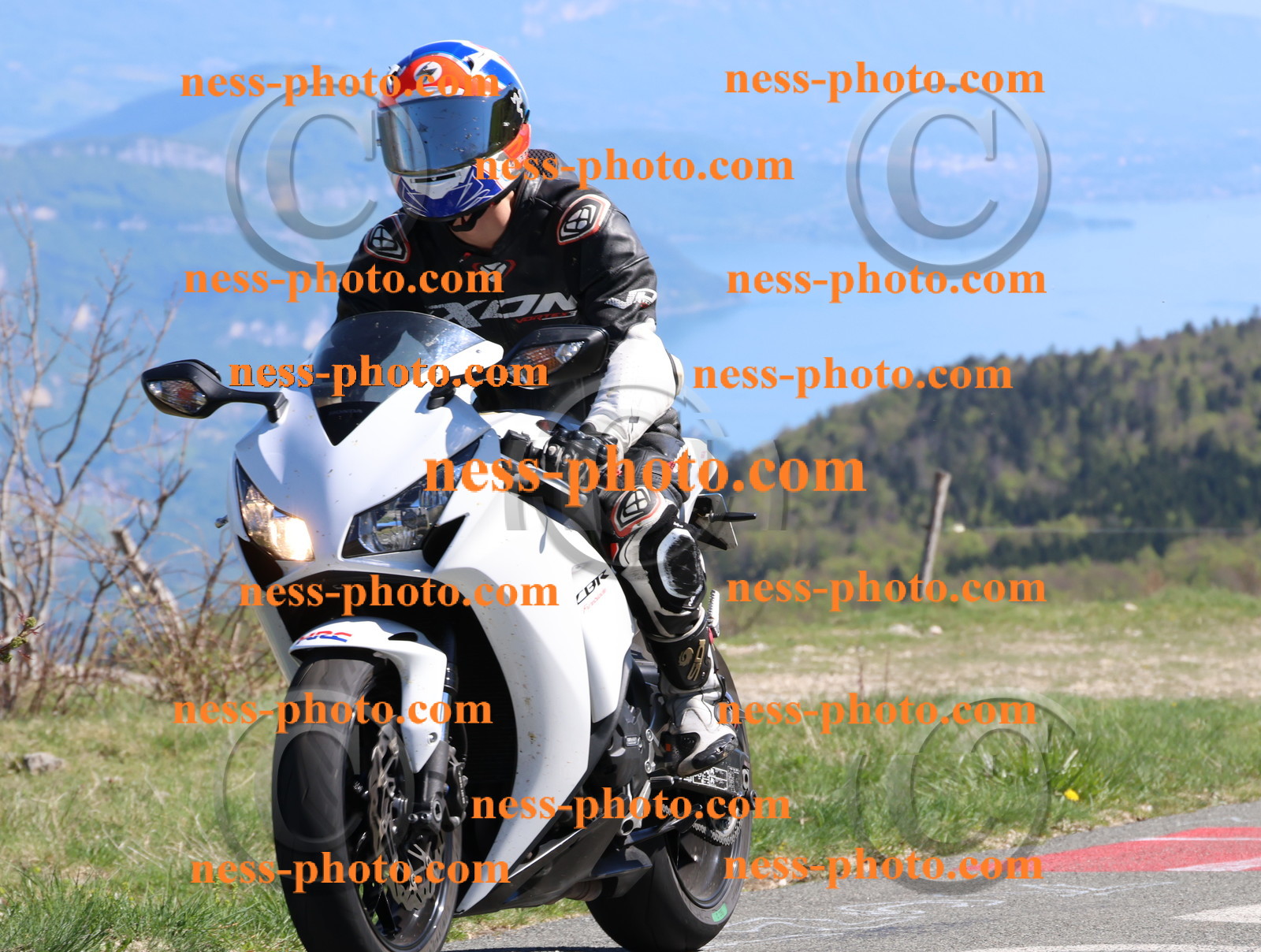 Col du Grand Colombier (355).JPG