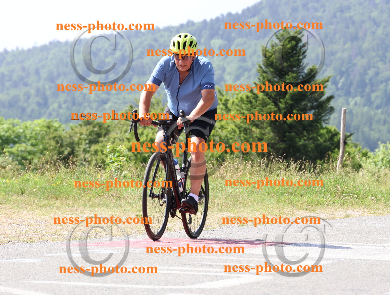 Col du grand Colombier (931).JPG