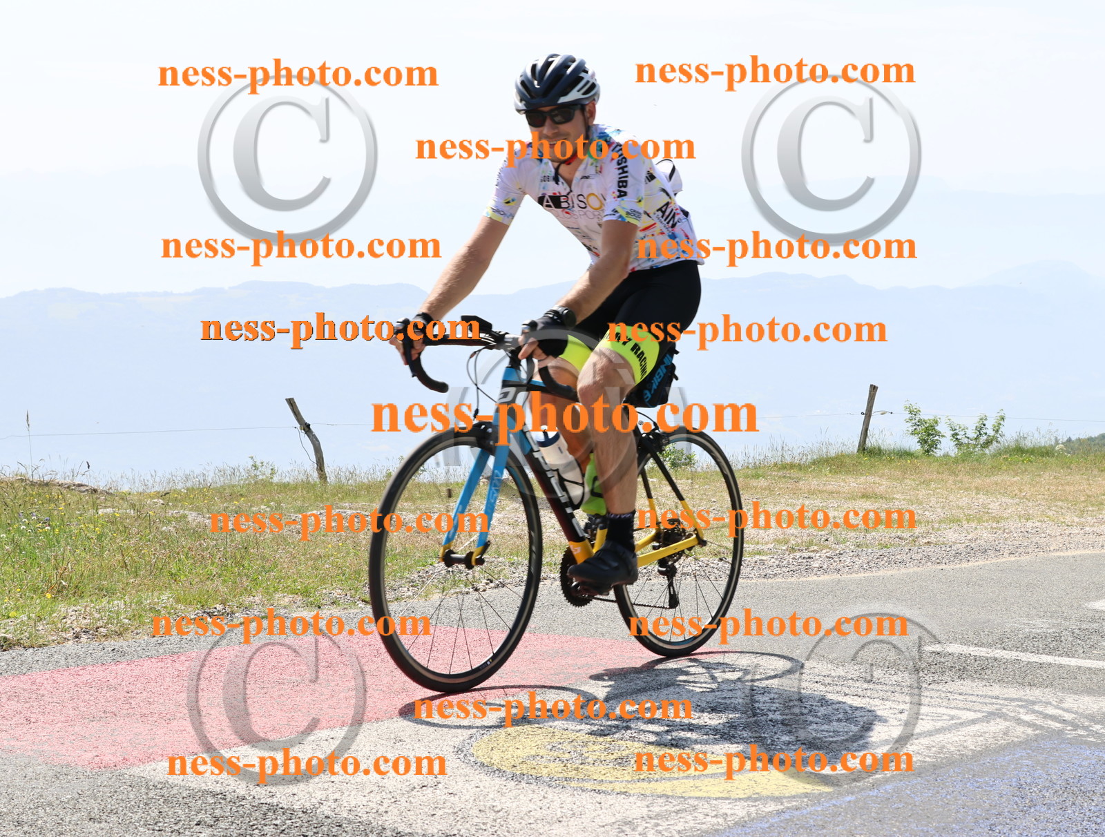 Col du grand Colombier (1480).JPG