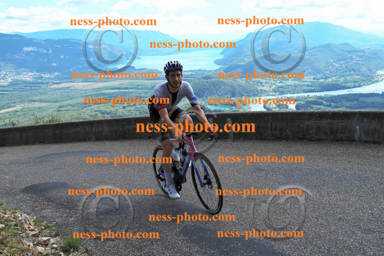 Col du Grand Colombier (451).JPG