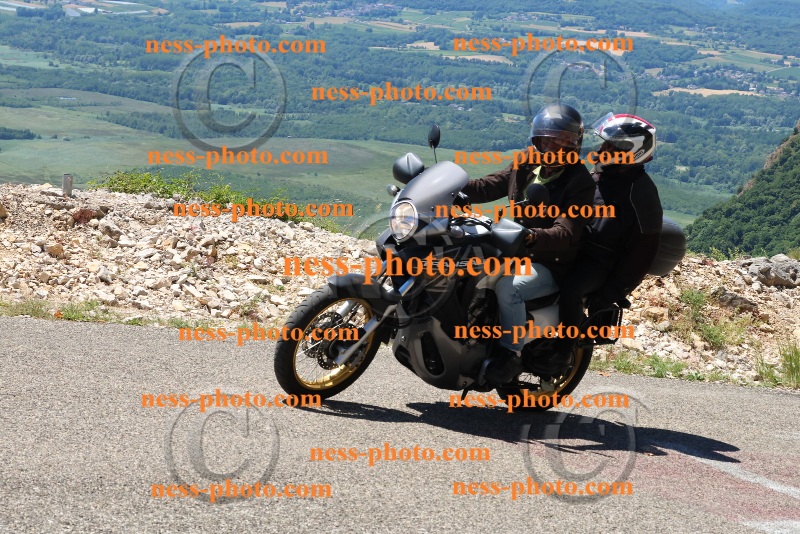 Col du Grand Colombier (132).JPG