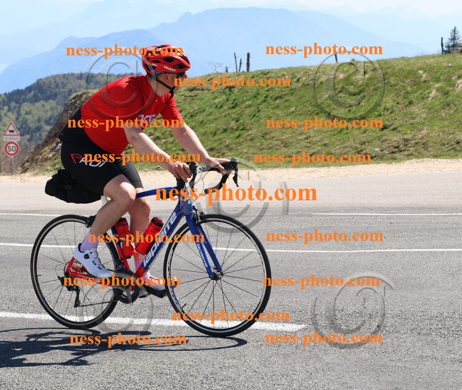 Col du Grand Colombier (892).JPG