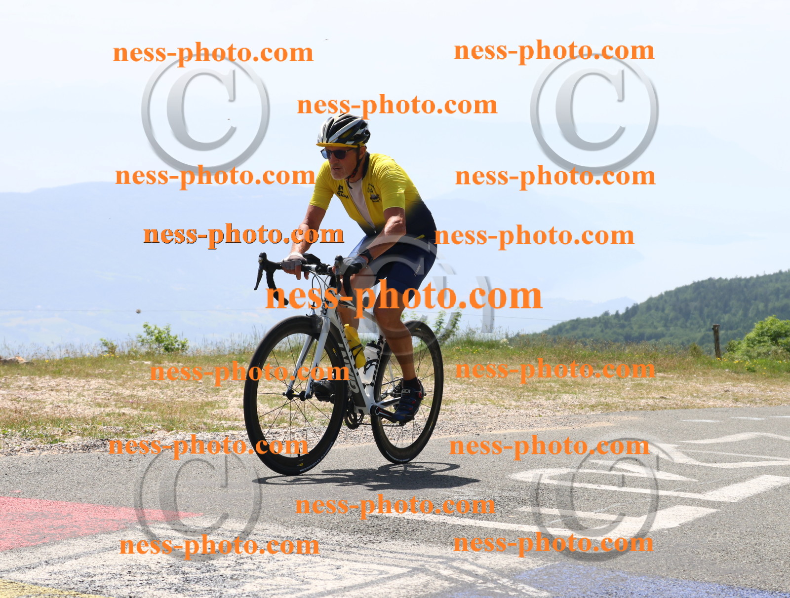 Col du grand Colombier (2324).JPG